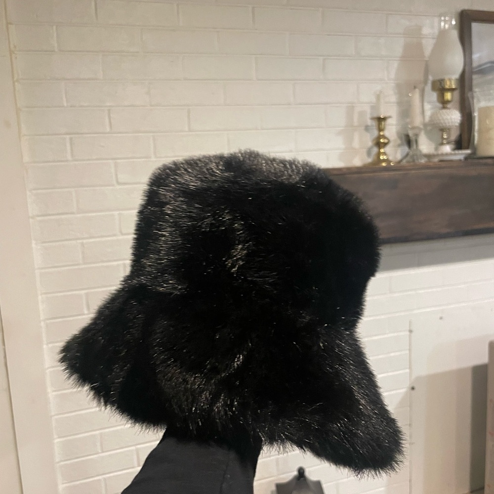 Vintage Elegant Black Faux Fur Bucket Hat Polyester